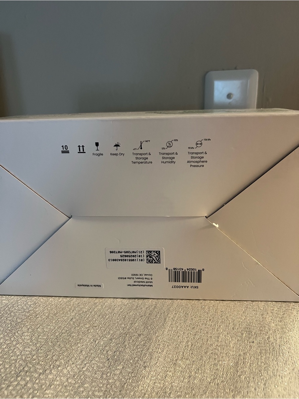 NIB Motif Aura Glow Wearable Breast Pump - Picture 5 of 6
